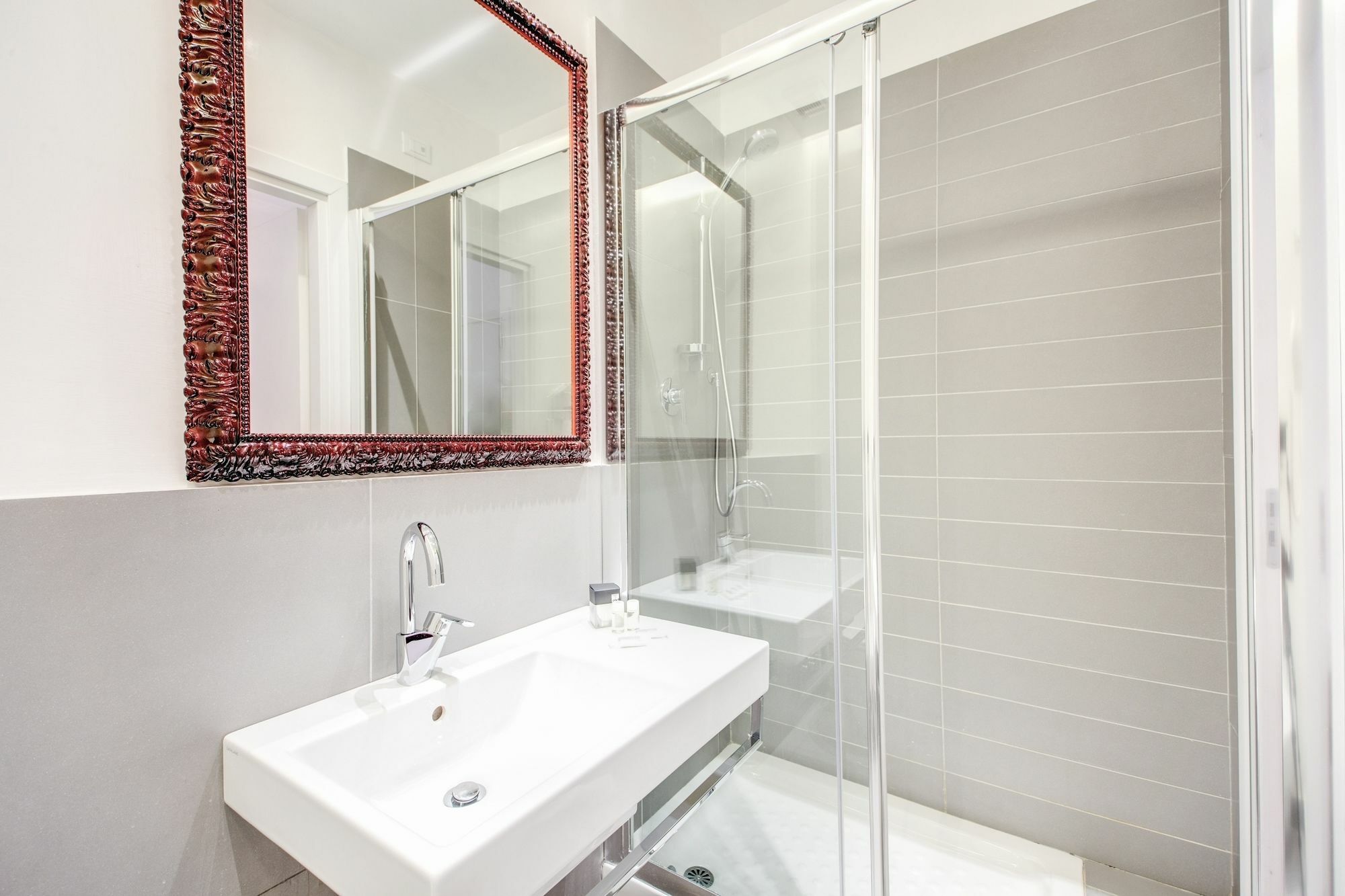 Imperia Suite Rom Exteriör bild