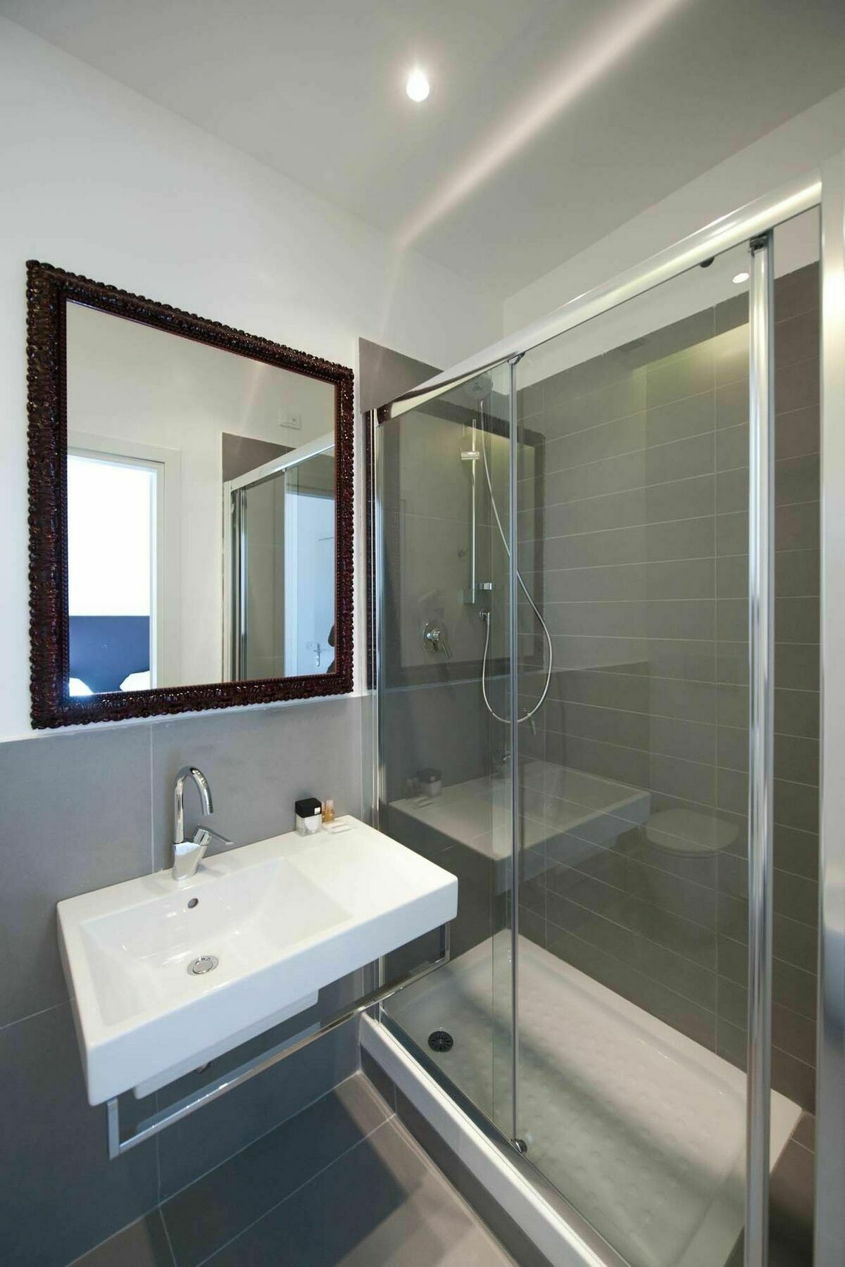 Imperia Suite Rom Exteriör bild
